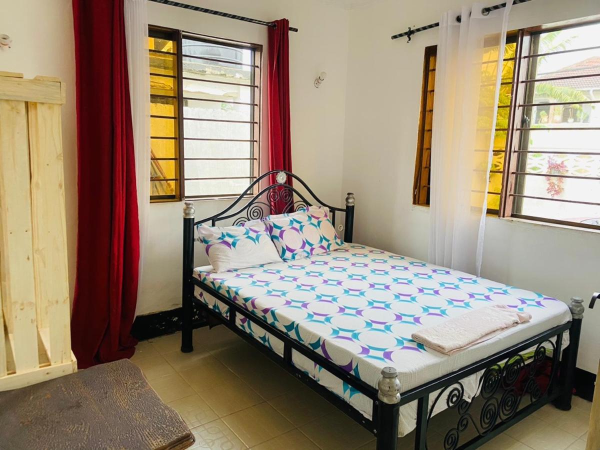 Mikocheni Home Stay Dar es Salaam Zewnętrze zdjęcie