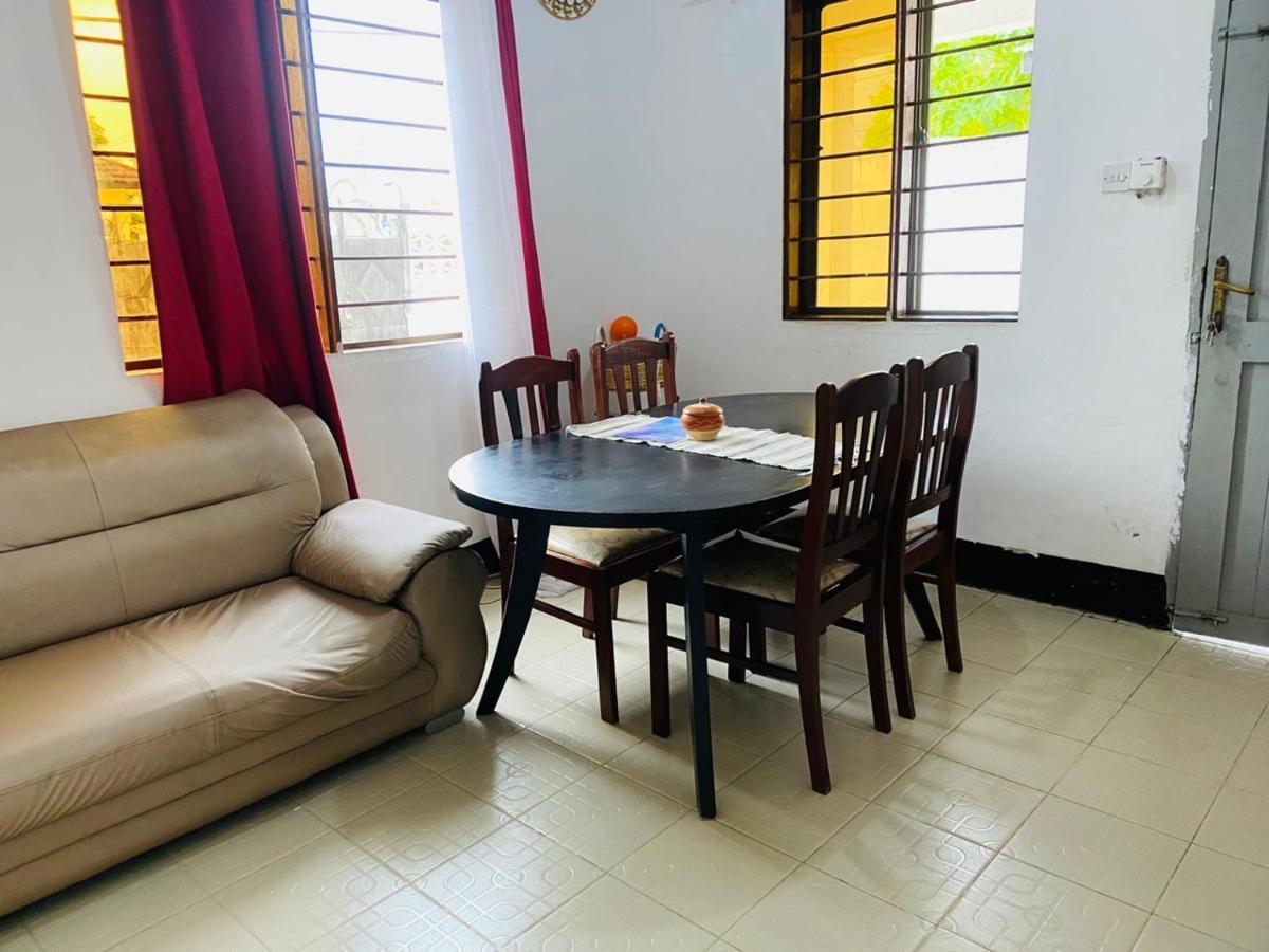 Mikocheni Home Stay Dar es Salaam Zewnętrze zdjęcie