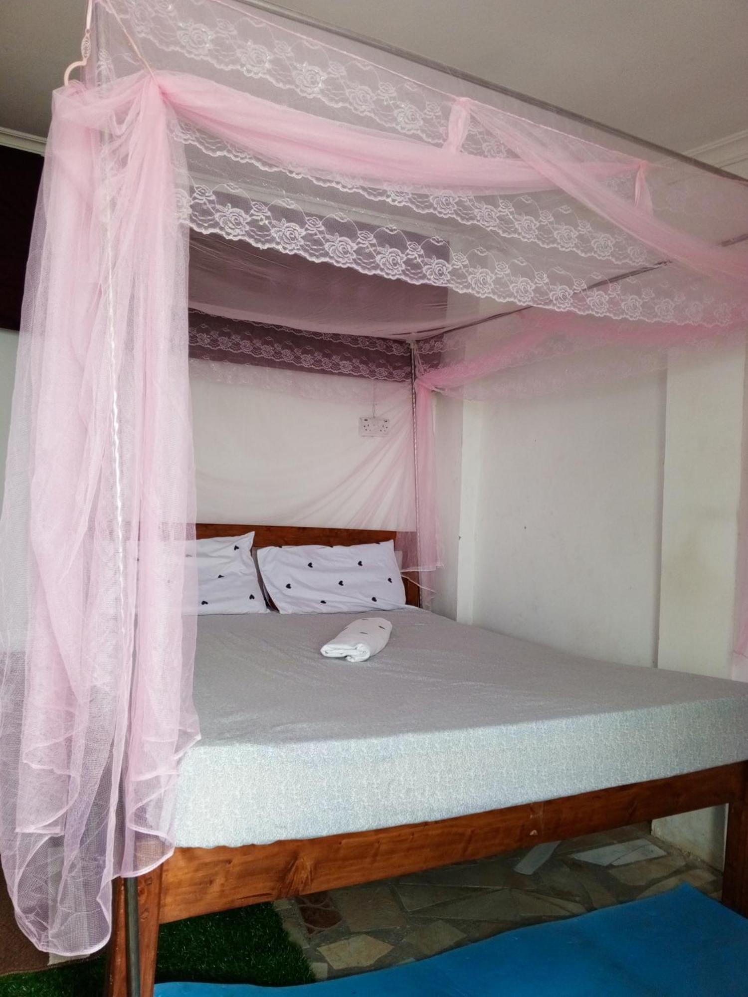 Mikocheni Home Stay Dar es Salaam Zewnętrze zdjęcie